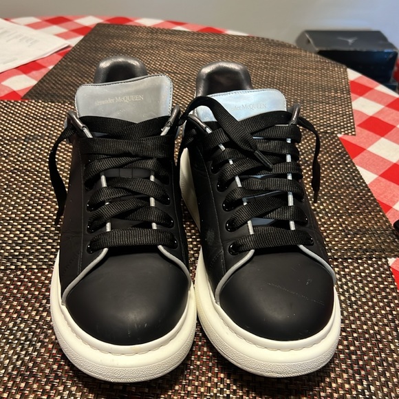 Alexander McQueen sneakers men’s - Picture 2 of 9